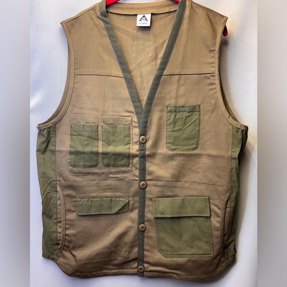 Wasted Collective Men's Hunting Vest in Army Green Size Small NWT